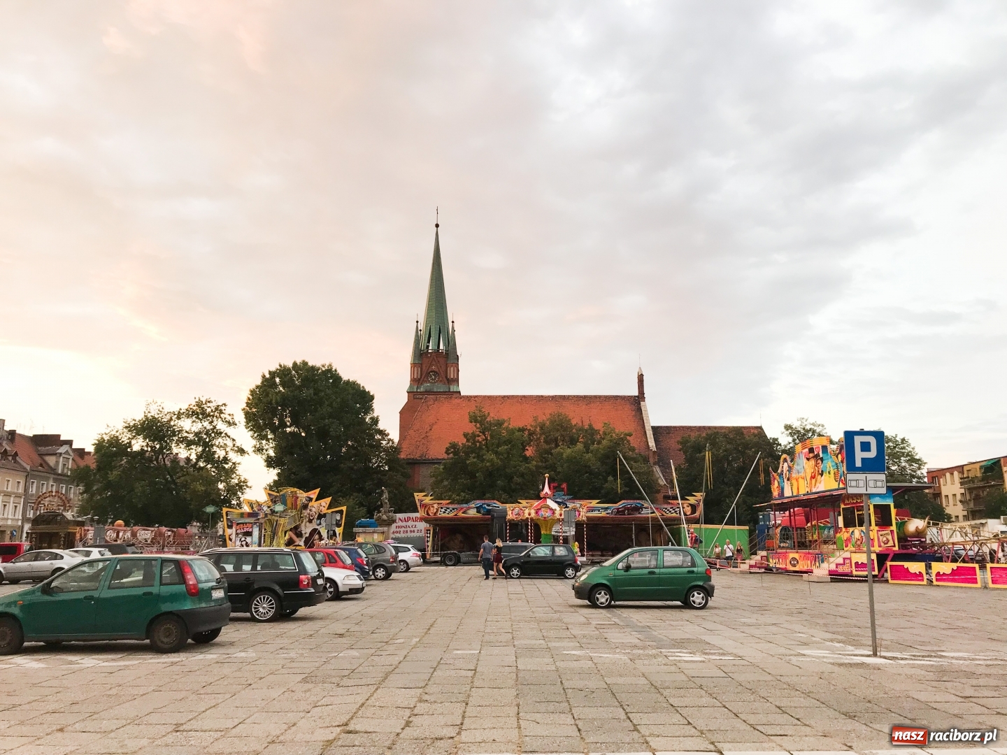 Zdjęcie w galerii na portalu naszraciborz.pl: Piasek, Red Lips i Firefighter Combat Challenge 2018. Memoriał 2018 coraz bliżej  wiadomości z regionu