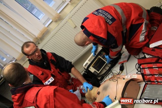 Zdjęcie w galerii na portalu naszraciborz.pl: Medycy walczą ze stresem wiadomości z regionu