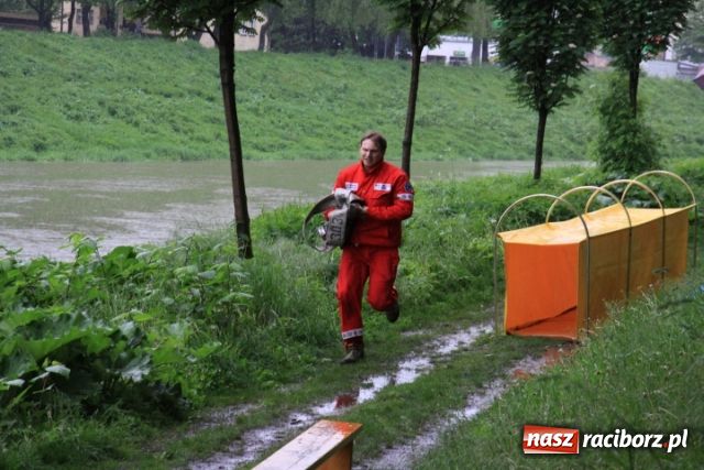 Zdjęcie w galerii na portalu naszraciborz.pl: Medycy walczą ze stresem wiadomości z regionu