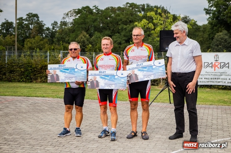 Zdjęcie w galerii na portalu naszraciborz.pl: Podsumowanie XX Jubileuszowego Raciborskiego Rajdu Rowerowego Środowisk Trzeźwościowych wiadomości z regionu