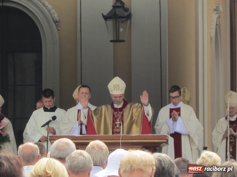Zdjęcie w galerii na portalu naszraciborz.pl: Rudy. Wniebowzięta - taka Maryja jest nam bliska  wiadomości z regionu