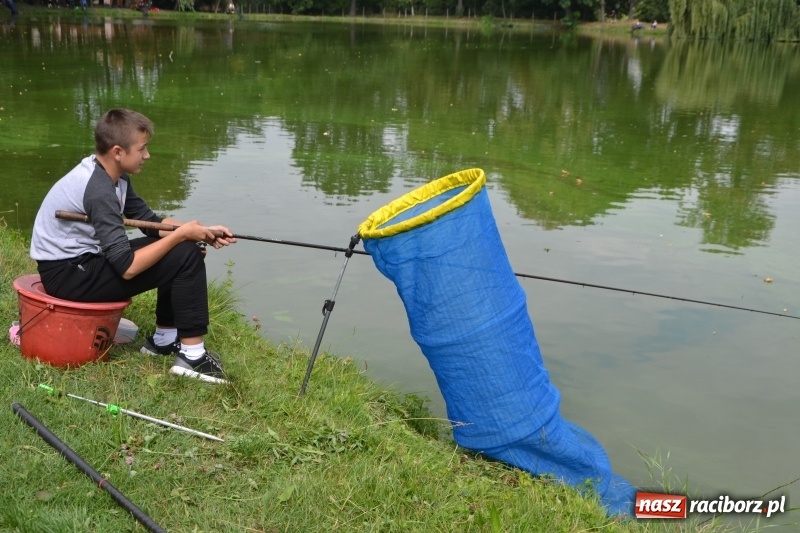 Zdjęcie w galerii na portalu naszraciborz.pl: Tworków. Drużynowe Zawody Wędkarskie z okazji 35-lecia koła wędkarskiego  wiadomości z regionu