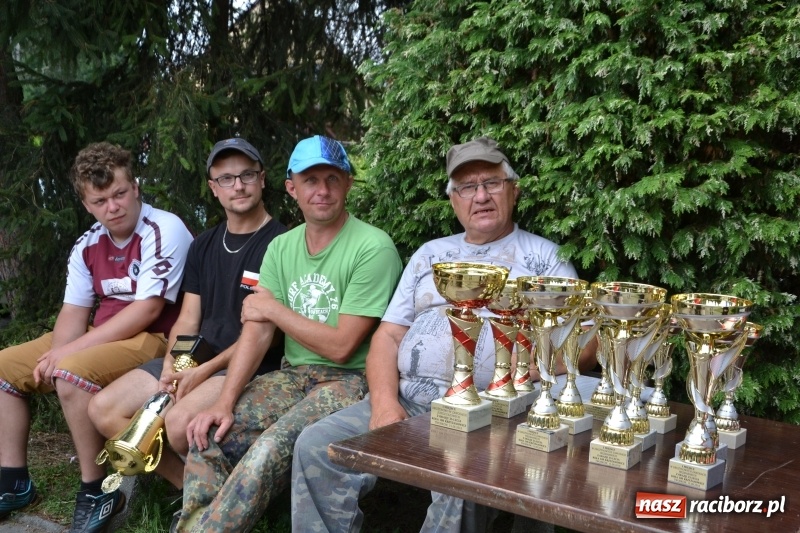 Zdjęcie w galerii na portalu naszraciborz.pl: Tworków. Drużynowe Zawody Wędkarskie z okazji 35-lecia koła wędkarskiego  wiadomości z regionu