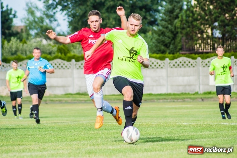 Zdjęcie w galerii na portalu naszraciborz.pl: A klasa: Męki Tworkowa z drużyną Pszowa wiadomości z regionu