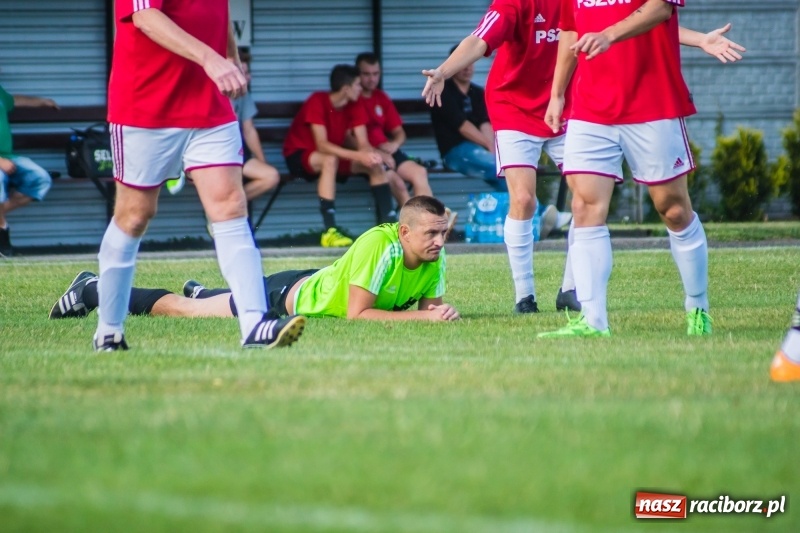 Zdjęcie w galerii na portalu naszraciborz.pl: A klasa: Męki Tworkowa z drużyną Pszowa wiadomości z regionu