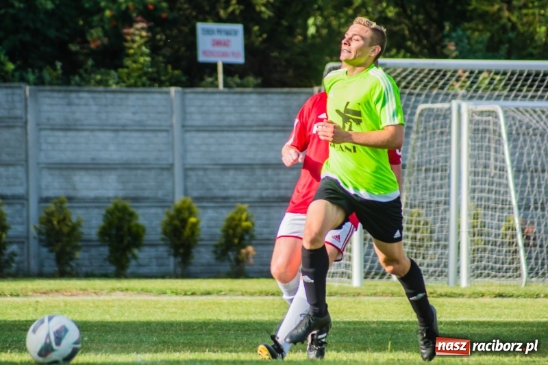 Zdjęcie w galerii na portalu naszraciborz.pl: A klasa: Męki Tworkowa z drużyną Pszowa wiadomości z regionu