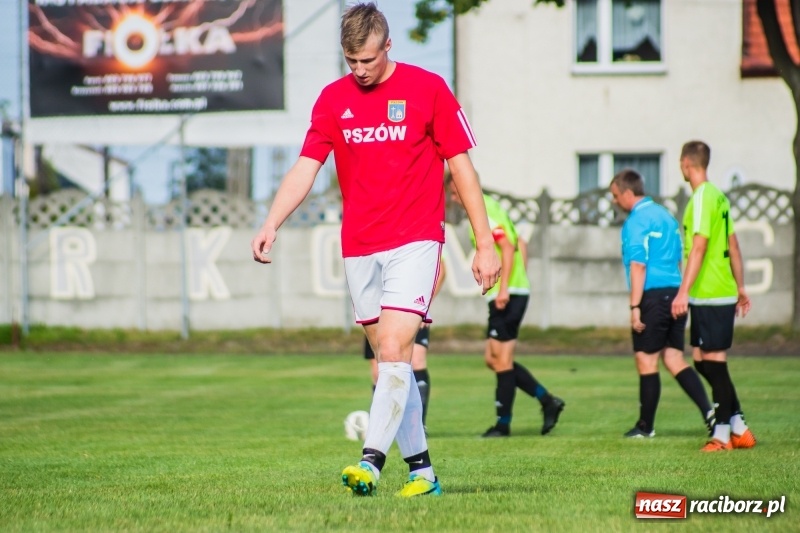 Zdjęcie w galerii na portalu naszraciborz.pl: A klasa: Męki Tworkowa z drużyną Pszowa wiadomości z regionu