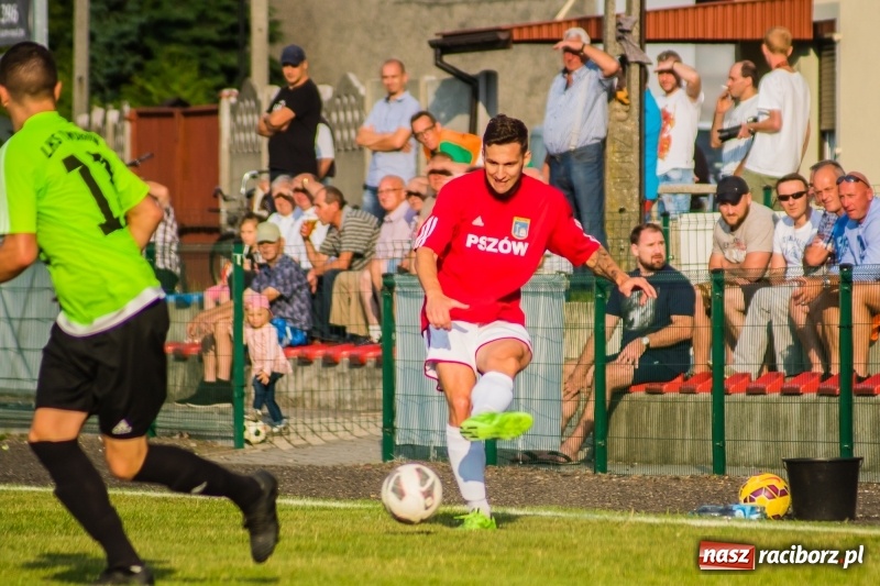 Zdjęcie w galerii na portalu naszraciborz.pl: A klasa: Męki Tworkowa z drużyną Pszowa wiadomości z regionu