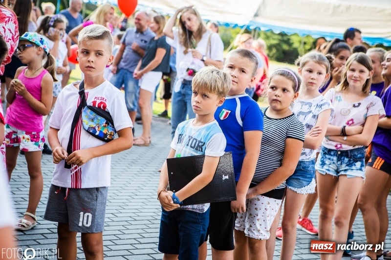 Zdjęcie w galerii na portalu naszraciborz.pl: Najpierw u prezydenta, potem w rodzinnym Raciborzu. Powitanie Justyny Święty-Ersetic  wiadomości z regionu