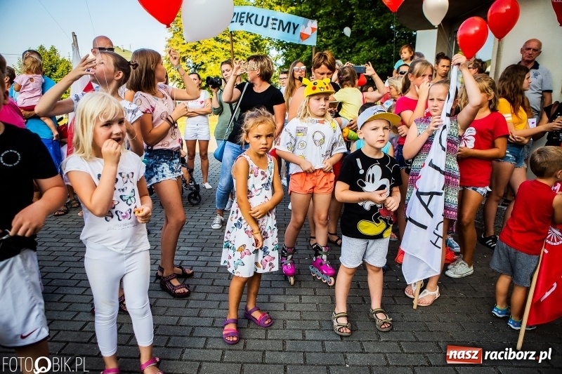 Zdjęcie w galerii na portalu naszraciborz.pl: Najpierw u prezydenta, potem w rodzinnym Raciborzu. Powitanie Justyny Święty-Ersetic  wiadomości z regionu
