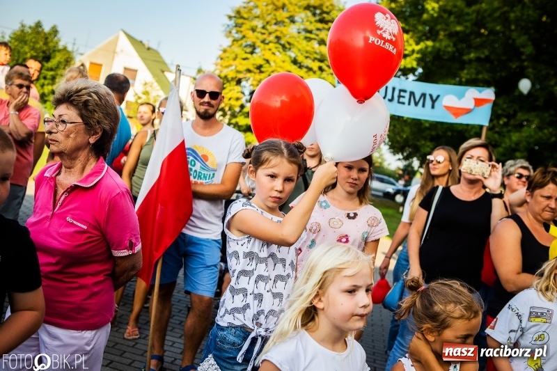 Zdjęcie w galerii na portalu naszraciborz.pl: Najpierw u prezydenta, potem w rodzinnym Raciborzu. Powitanie Justyny Święty-Ersetic  wiadomości z regionu