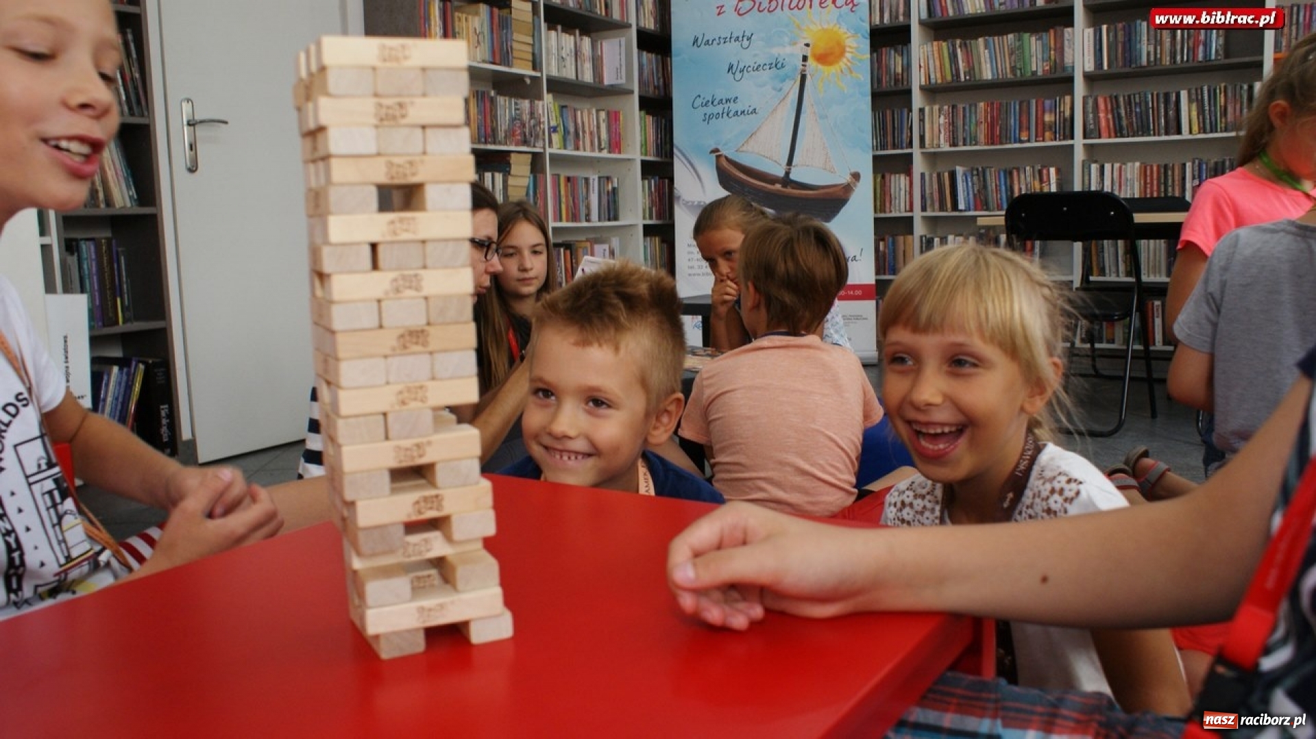 Zdjęcie w galerii na portalu naszraciborz.pl: Lato w bibliotece. Planszówki nie tak znów przestarzałe wiadomości z regionu