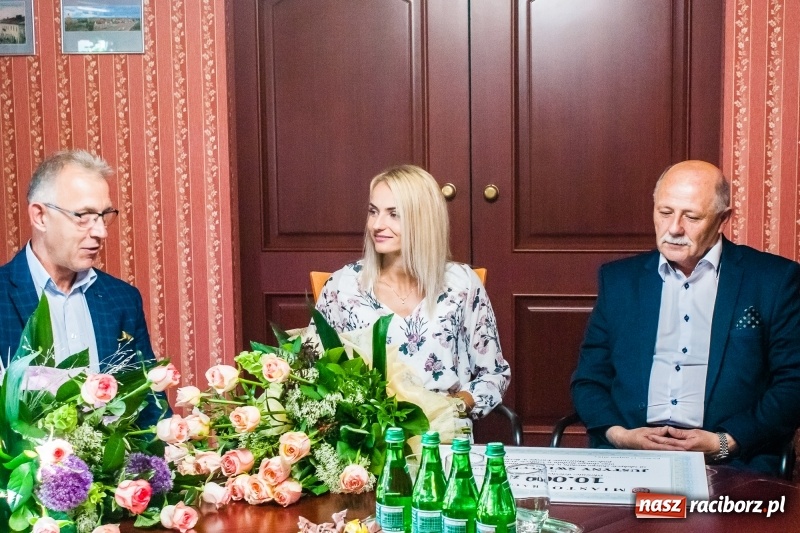 Zdjęcie w galerii na portalu naszraciborz.pl: Justyna Święty-Ersetic: Chciałabym w przyszłości złamać granicę 50 sekund wiadomości z regionu