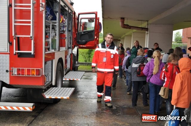 Zdjęcie w galerii na portalu naszraciborz.pl: Deszcz nie zepsuł festynu ratowniczego wiadomości z regionu