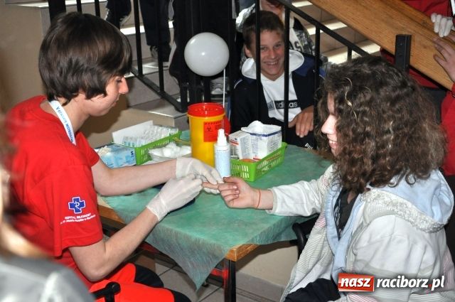 Zdjęcie w galerii na portalu naszraciborz.pl: Deszcz nie zepsuł festynu ratowniczego wiadomości z regionu