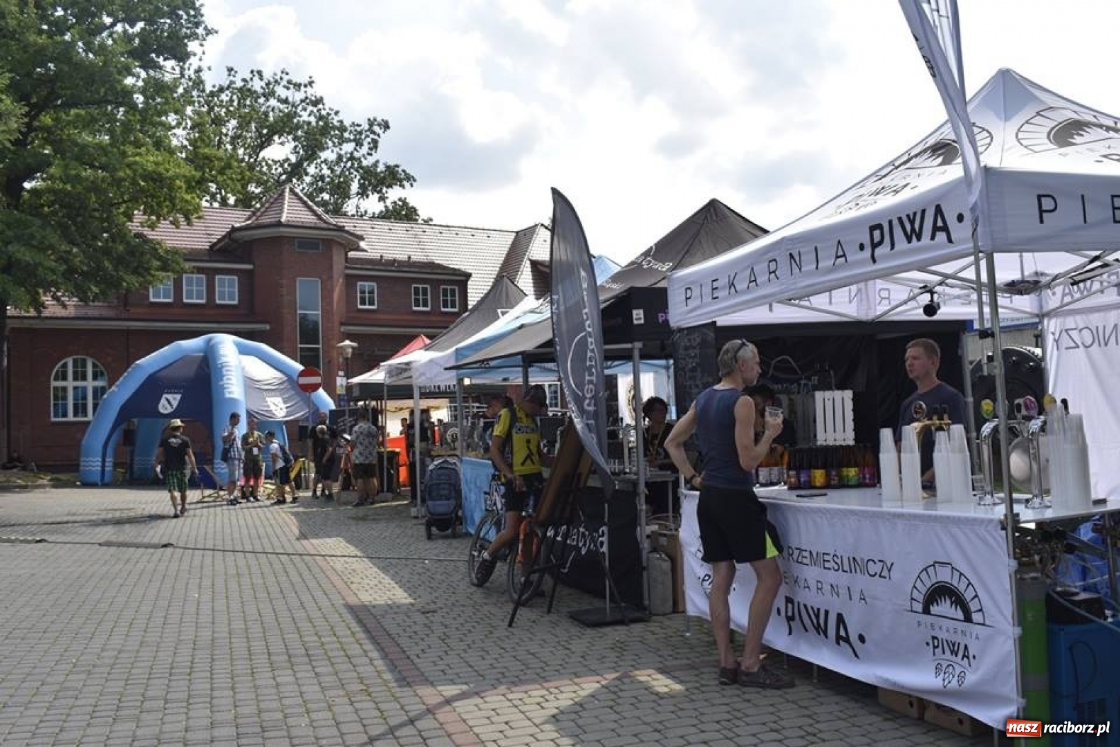Zdjęcie w galerii na portalu naszraciborz.pl: Z chmielem i jazzem. Trwa Rybnicki Zalew Dobrego Piwa  wiadomości z regionu