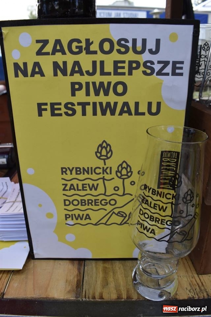 Zdjęcie w galerii na portalu naszraciborz.pl: Z chmielem i jazzem. Trwa Rybnicki Zalew Dobrego Piwa  wiadomości z regionu