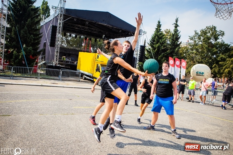 Zdjęcie w galerii na portalu naszraciborz.pl: Streetball Brooklyn Cup 2018 - FOTORELACJA wiadomości z regionu