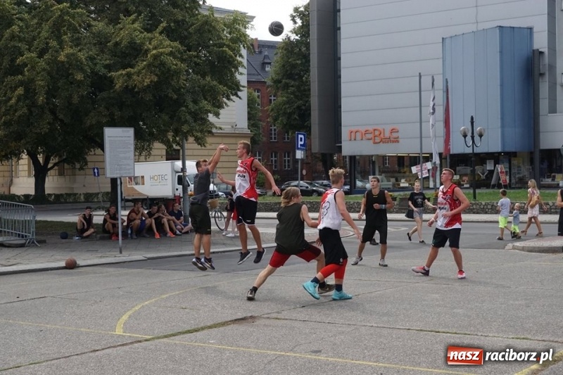 Zdjęcie w galerii na portalu naszraciborz.pl: Streetball Brooklyn Cup 2018 - FOTORELACJA wiadomości z regionu