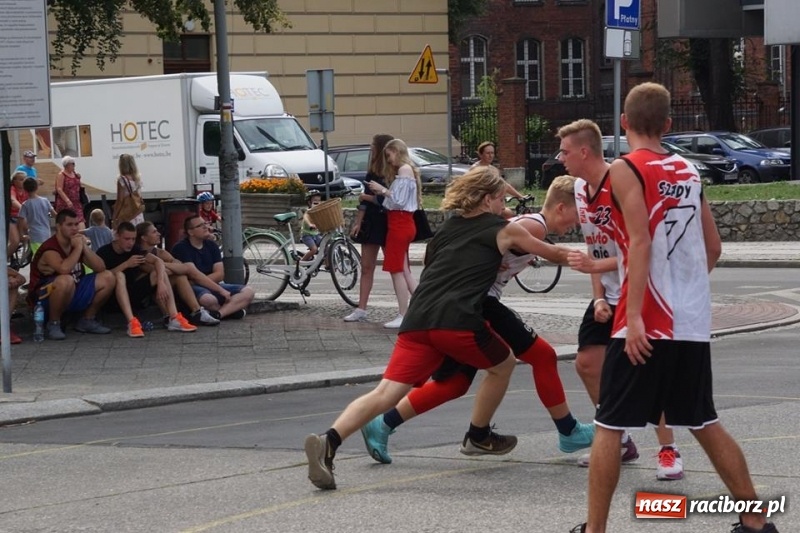 Zdjęcie w galerii na portalu naszraciborz.pl: Streetball Brooklyn Cup 2018 - FOTORELACJA wiadomości z regionu