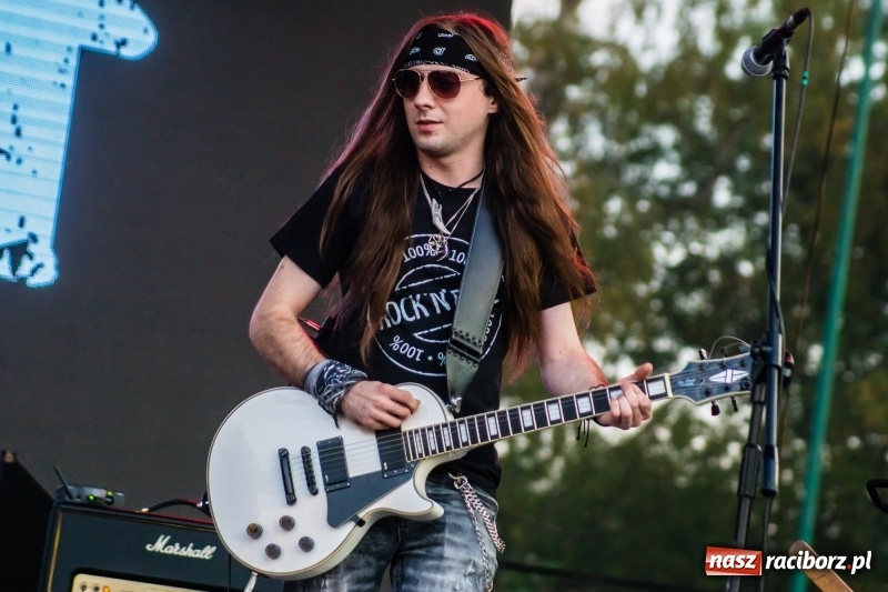 Zdjęcie w galerii na portalu naszraciborz.pl: Mocne rockowe uderzenie, czyli koncert zespołu The trAst FOTO i WIDEO wiadomości z regionu