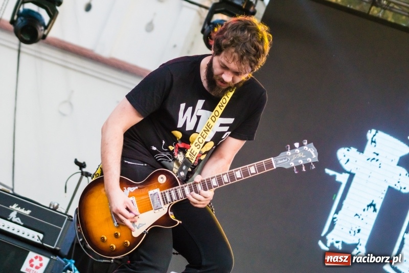 Zdjęcie w galerii na portalu naszraciborz.pl: Mocne rockowe uderzenie, czyli koncert zespołu The trAst FOTO i WIDEO wiadomości z regionu