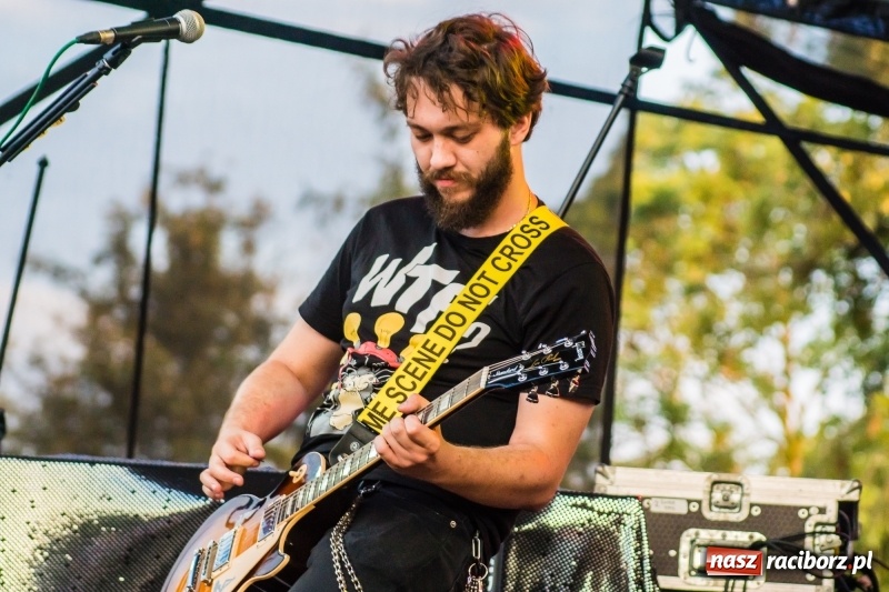 Zdjęcie w galerii na portalu naszraciborz.pl: Mocne rockowe uderzenie, czyli koncert zespołu The trAst FOTO i WIDEO wiadomości z regionu