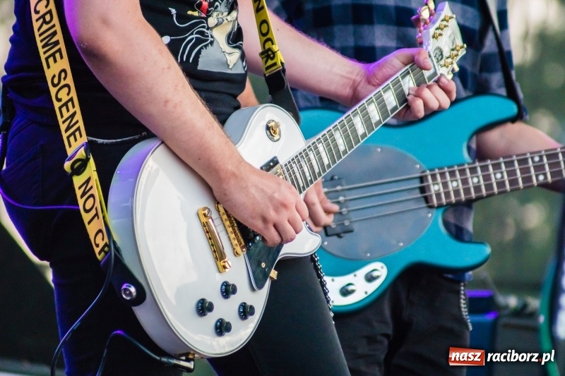 Zdjęcie w galerii na portalu naszraciborz.pl: Mocne rockowe uderzenie, czyli koncert zespołu The trAst FOTO i WIDEO wiadomości z regionu