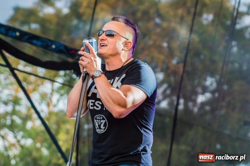 Zdjęcie w galerii na portalu naszraciborz.pl: Mocne rockowe uderzenie, czyli koncert zespołu The trAst FOTO i WIDEO wiadomości z regionu