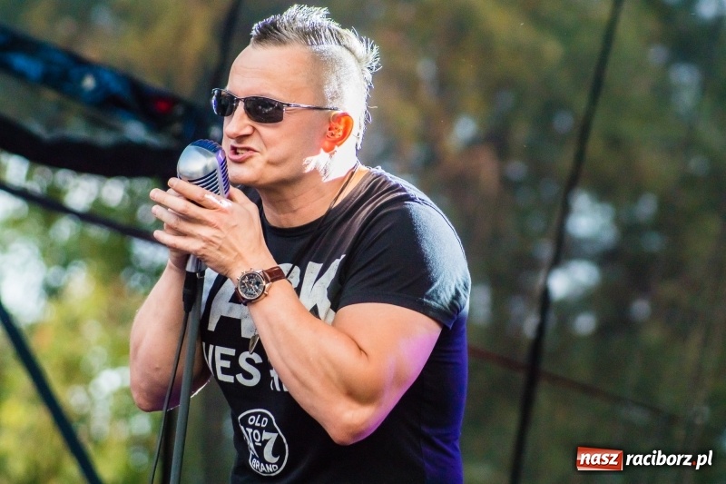 Zdjęcie w galerii na portalu naszraciborz.pl: Mocne rockowe uderzenie, czyli koncert zespołu The trAst FOTO i WIDEO wiadomości z regionu