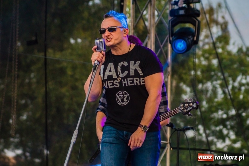 Zdjęcie w galerii na portalu naszraciborz.pl: Mocne rockowe uderzenie, czyli koncert zespołu The trAst FOTO i WIDEO wiadomości z regionu