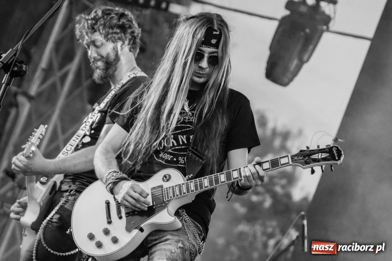 Zdjęcie w galerii na portalu naszraciborz.pl: Mocne rockowe uderzenie, czyli koncert zespołu The trAst FOTO i WIDEO wiadomości z regionu