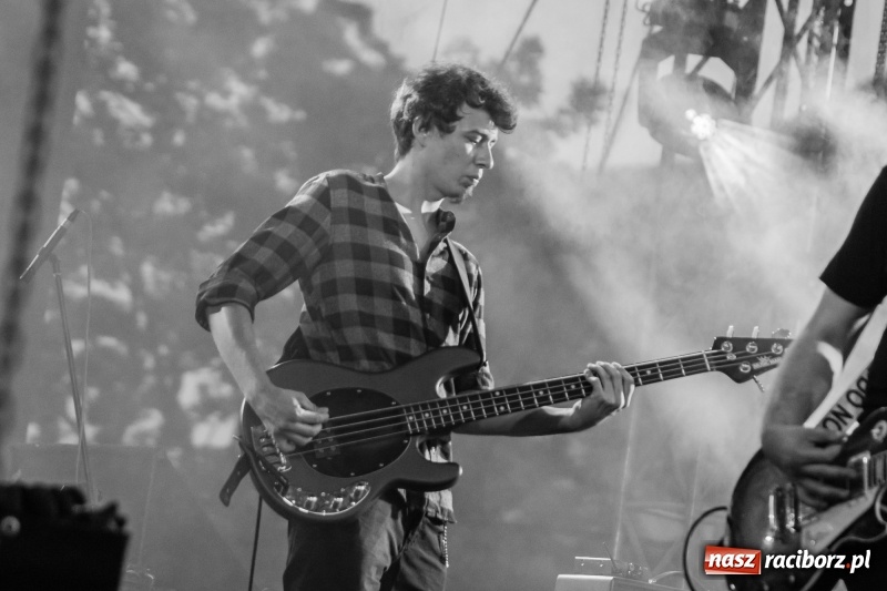 Zdjęcie w galerii na portalu naszraciborz.pl: Mocne rockowe uderzenie, czyli koncert zespołu The trAst FOTO i WIDEO wiadomości z regionu