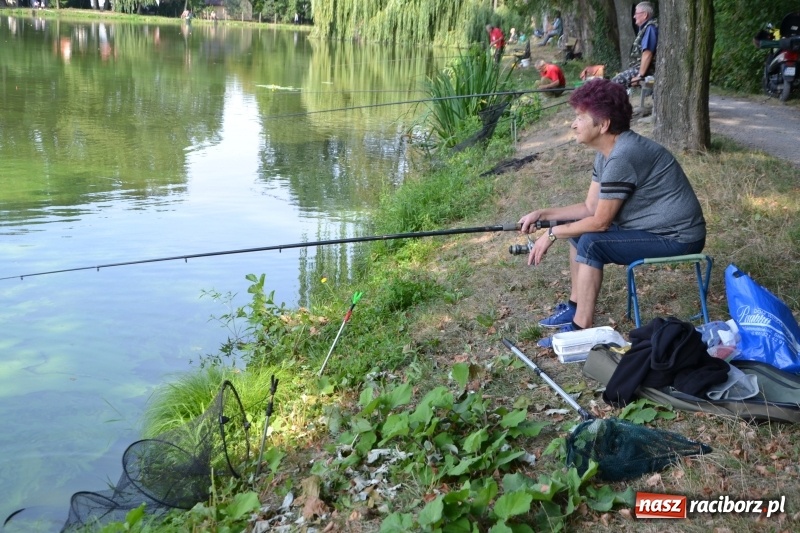 Zdjęcie w galerii na portalu naszraciborz.pl: 35-lecie koła PZW Krzyżanowice świętowano na Trzecioku  wiadomości z regionu