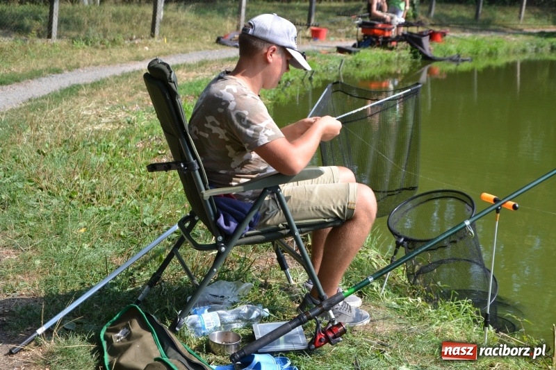 Zdjęcie w galerii na portalu naszraciborz.pl: 35-lecie koła PZW Krzyżanowice świętowano na Trzecioku  wiadomości z regionu