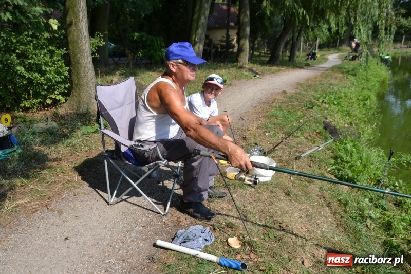 Zdjęcie w galerii na portalu naszraciborz.pl: 35-lecie koła PZW Krzyżanowice świętowano na Trzecioku  wiadomości z regionu