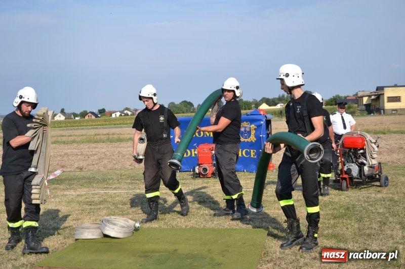 Zdjęcie w galerii na portalu naszraciborz.pl: Zawody w Rudyszwałdzie. Strażacy z Roszkowa znowu najlepsi  wiadomości z regionu