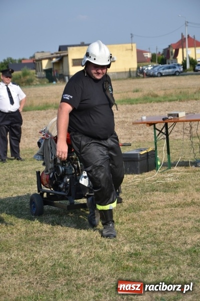 Zdjęcie w galerii na portalu naszraciborz.pl: Zawody w Rudyszwałdzie. Strażacy z Roszkowa znowu najlepsi  wiadomości z regionu