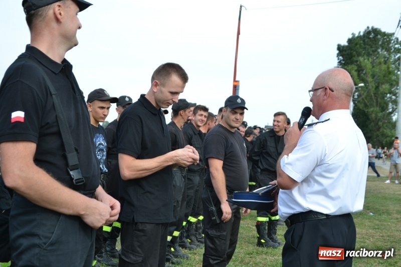 Zdjęcie w galerii na portalu naszraciborz.pl: Zawody w Rudyszwałdzie. Strażacy z Roszkowa znowu najlepsi  wiadomości z regionu
