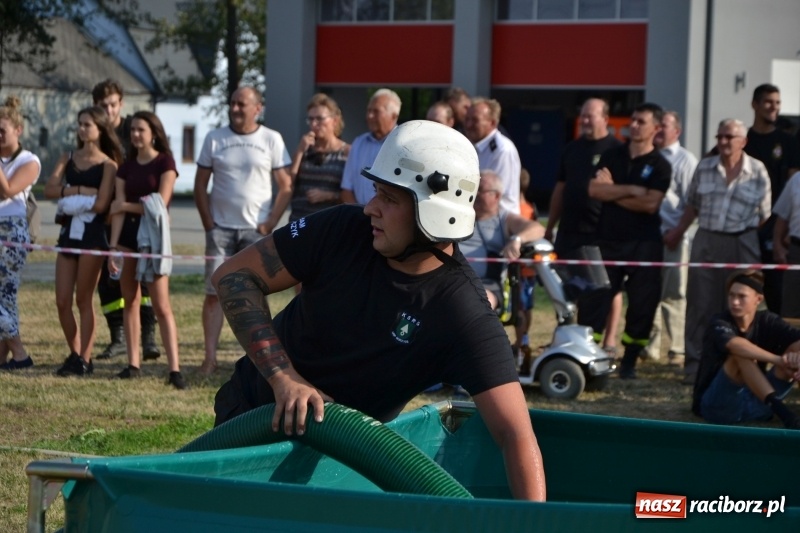 Zdjęcie w galerii na portalu naszraciborz.pl: Zawody w Rudyszwałdzie. Strażacy z Roszkowa znowu najlepsi  wiadomości z regionu