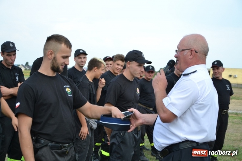Zdjęcie w galerii na portalu naszraciborz.pl: Zawody w Rudyszwałdzie. Strażacy z Roszkowa znowu najlepsi  wiadomości z regionu
