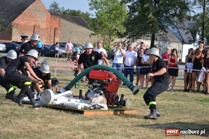 Zdjęcie w galerii na portalu naszraciborz.pl: Zawody w Rudyszwałdzie. Strażacy z Roszkowa znowu najlepsi  wiadomości z regionu