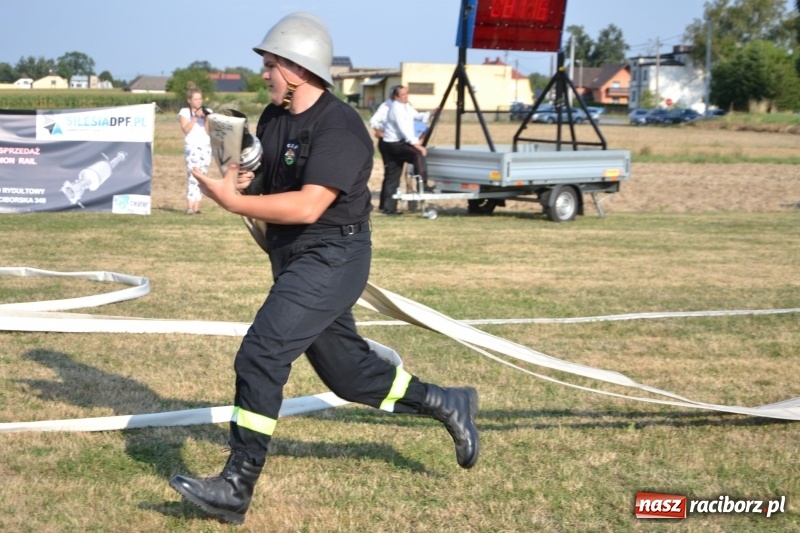 Zdjęcie w galerii na portalu naszraciborz.pl: Zawody w Rudyszwałdzie. Strażacy z Roszkowa znowu najlepsi  wiadomości z regionu