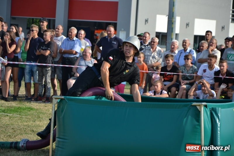 Zdjęcie w galerii na portalu naszraciborz.pl: Zawody w Rudyszwałdzie. Strażacy z Roszkowa znowu najlepsi  wiadomości z regionu
