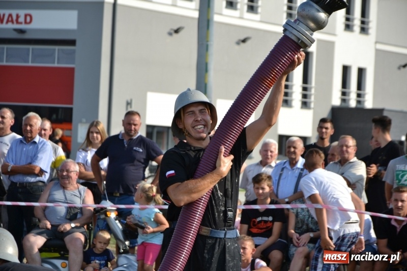 Zdjęcie w galerii na portalu naszraciborz.pl: Zawody w Rudyszwałdzie. Strażacy z Roszkowa znowu najlepsi  wiadomości z regionu