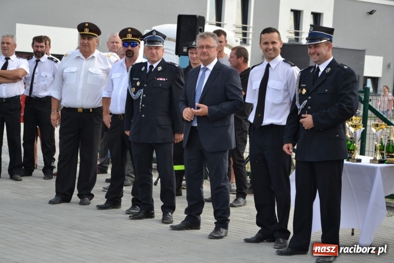 Zdjęcie w galerii na portalu naszraciborz.pl: Zawody w Rudyszwałdzie. Strażacy z Roszkowa znowu najlepsi  wiadomości z regionu