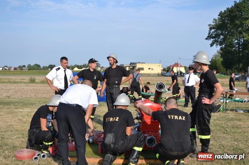 Zdjęcie w galerii na portalu naszraciborz.pl: Zawody w Rudyszwałdzie. Strażacy z Roszkowa znowu najlepsi  wiadomości z regionu
