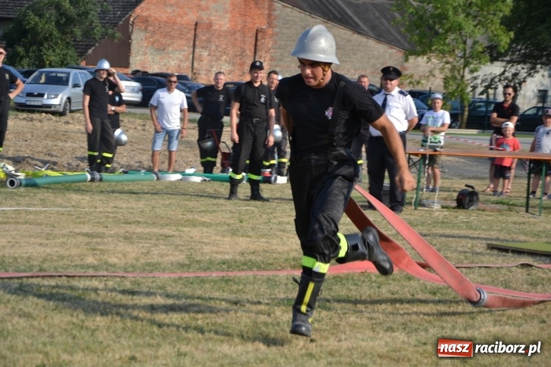 Zdjęcie w galerii na portalu naszraciborz.pl: Zawody w Rudyszwałdzie. Strażacy z Roszkowa znowu najlepsi  wiadomości z regionu