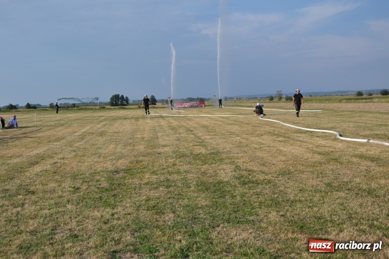 Zdjęcie w galerii na portalu naszraciborz.pl: Zawody w Rudyszwałdzie. Strażacy z Roszkowa znowu najlepsi  wiadomości z regionu