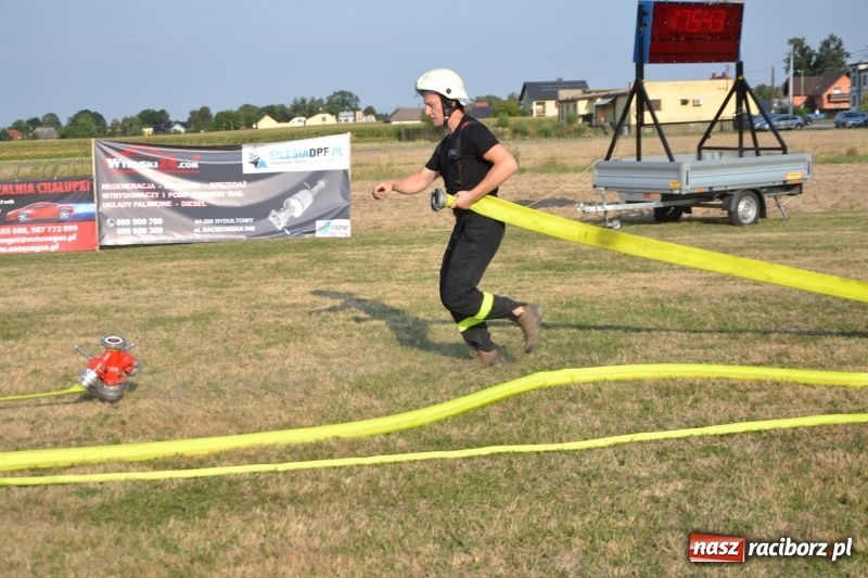 Zdjęcie w galerii na portalu naszraciborz.pl: Zawody w Rudyszwałdzie. Strażacy z Roszkowa znowu najlepsi  wiadomości z regionu